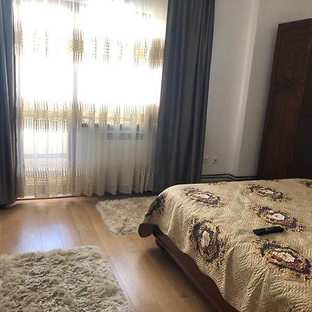 Peninsula Apartment, Constanţa Eksteriør bilde
